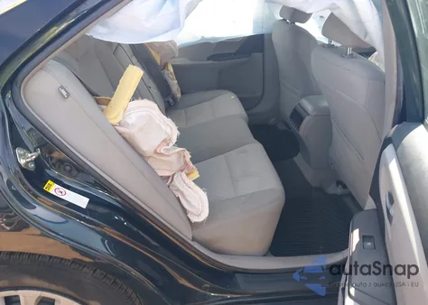 2016 Toyota Camry Le из США, поврежденный, VIN 4T4BF1FK2GR542940